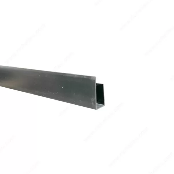 2632589 700 - J Molding for Slatwall Panels (RC)
